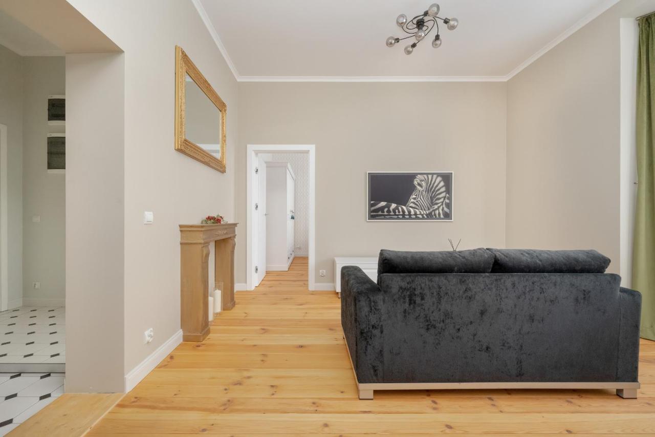 Aesthetic One Bedroom Apartment In Wroclaw By Noclegi Renters Eksteriør billede
