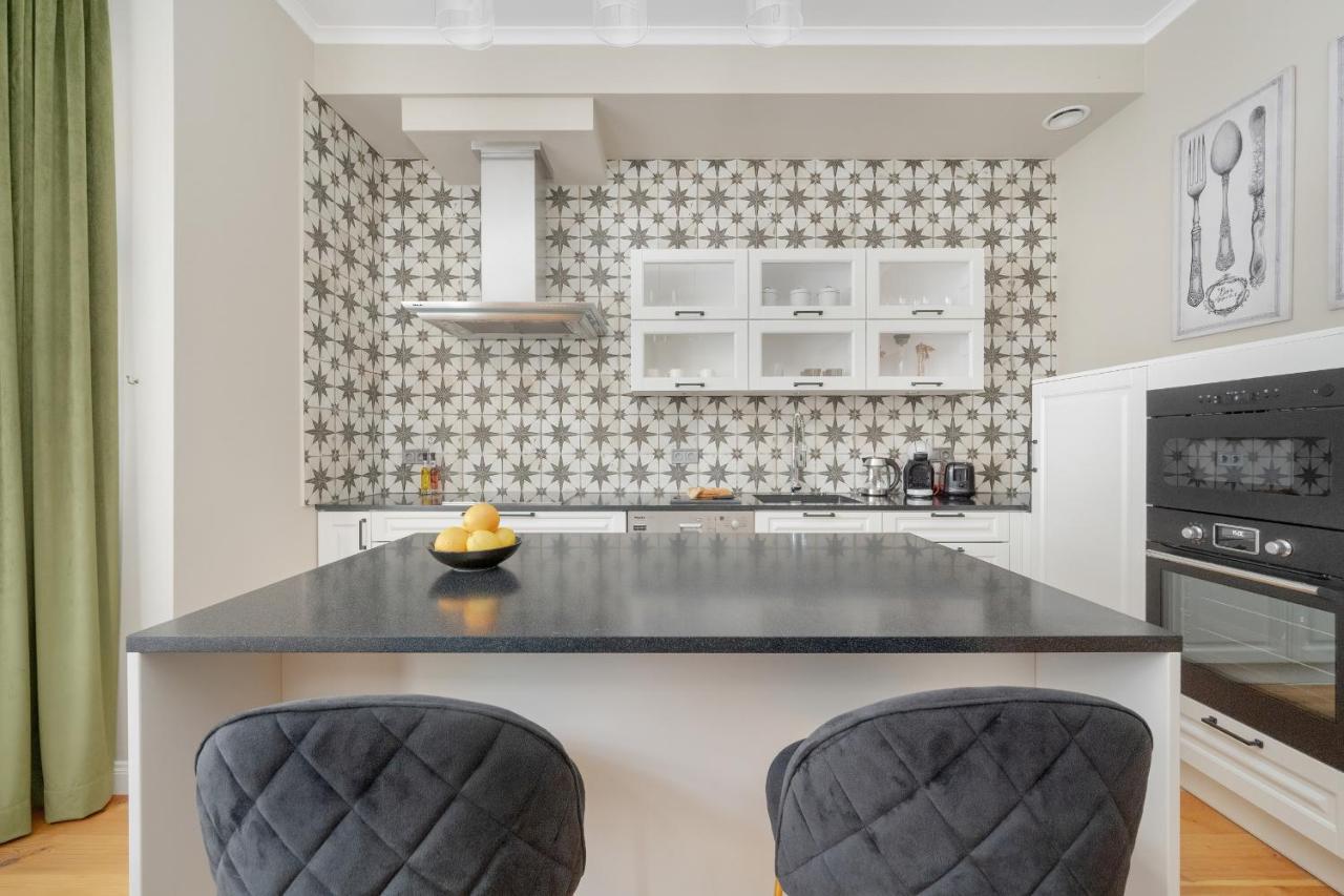 Aesthetic One Bedroom Apartment In Wroclaw By Noclegi Renters Eksteriør billede